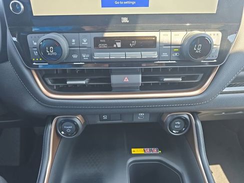 New 2026 Toyota Grand Highlander AWD Hybrid image 25