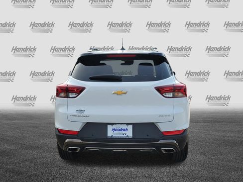 Used 2021 Chevrolet TrailBlazer ACTIV w/ Driver Confidence Package FWD image 6