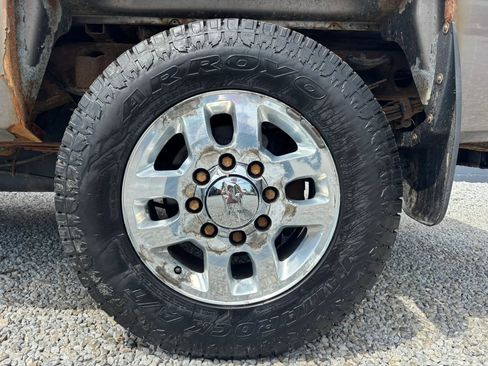 Used 2013 Chevrolet Silverado 3500 LT w/ Snow Plow Prep Package AWD/4WD image 2