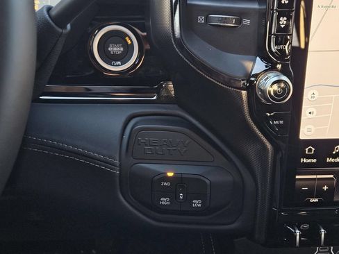 New 2026 RAM 2500 Limited AWD/4WD image 25