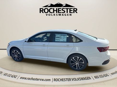 Used 2026 Volkswagen Jetta Sport FWD image 5