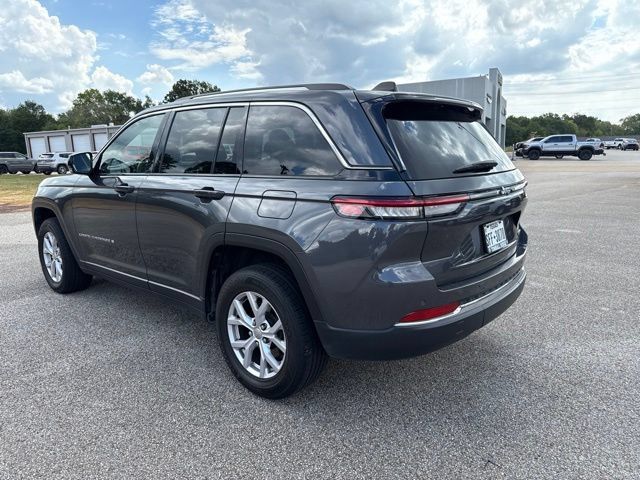 Used 2022 Jeep Grand Cherokee Limited RWD image 4