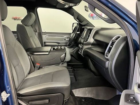 Used 2022 RAM 1500 Big Horn AWD/4WD image 30