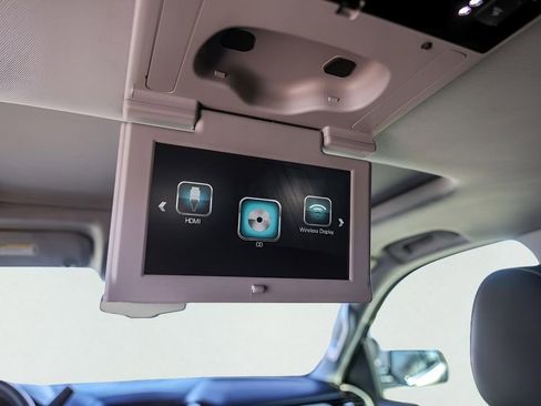 Used 2020 GMC Yukon Denali w/ Open Road Package image 33