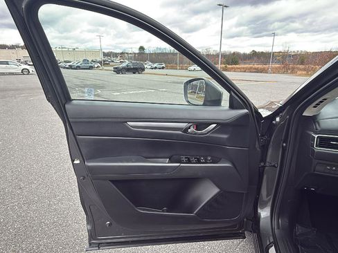 Used 2022 MAZDA CX-5 AWD 2.5 S w/ Preferred Package image 24