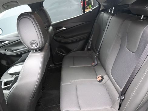 Used 2025 Buick Encore GX Preferred AWD/4WD image 20