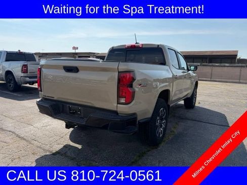 Certified 2023 Chevrolet Colorado Z71 w/ Z71 Convenience Package 2 AWD/4WD image 3