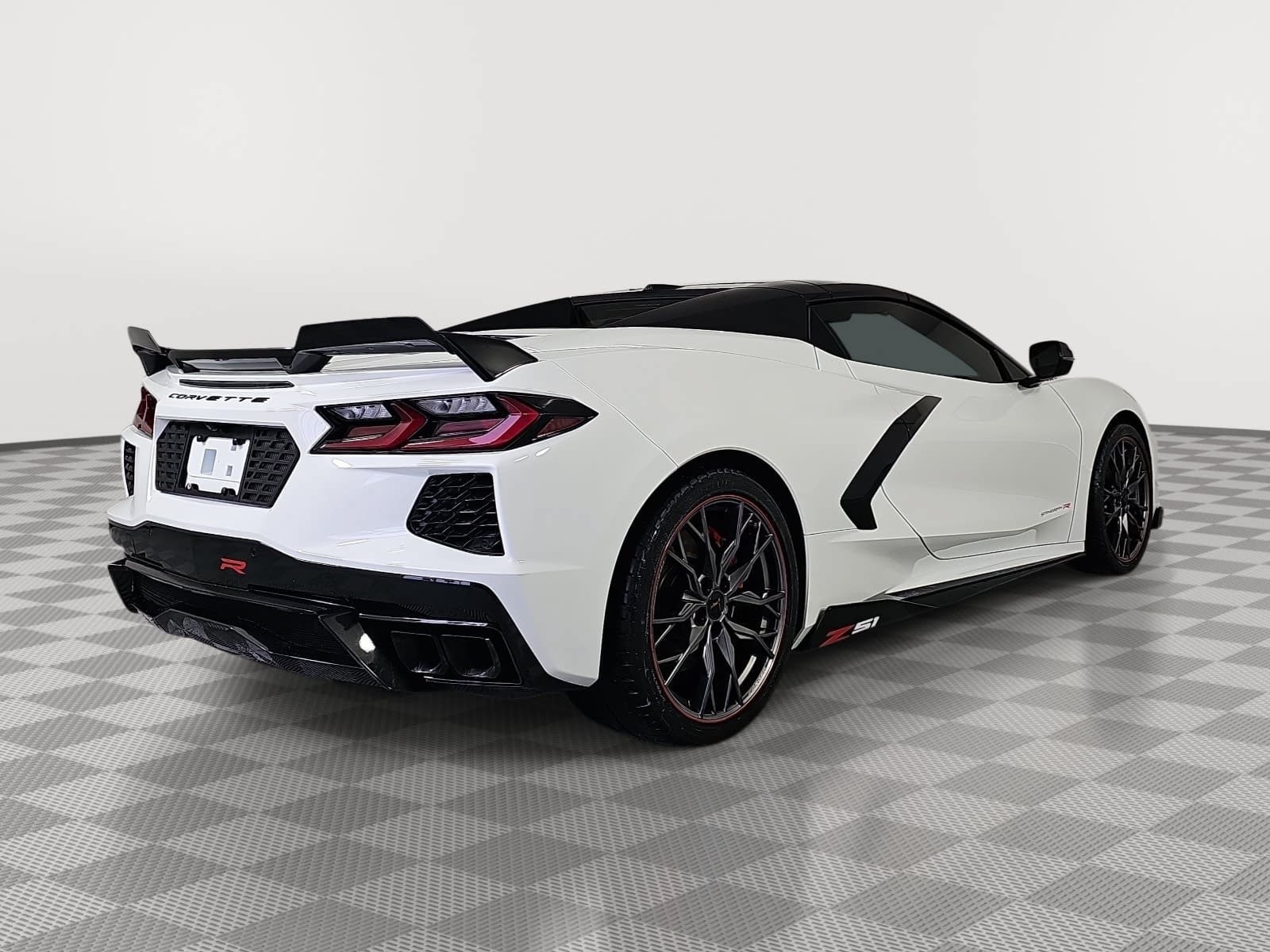 Used 2024 Chevrolet Corvette Stingray Convertible w/ Z51 Performance Package RWD image 8