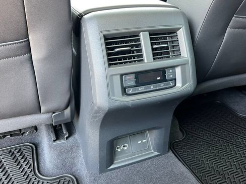 Used 2021 Volkswagen Atlas SEL Premium AWD/4WD image 39