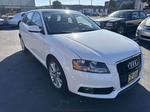 Used 2011 Audi A3 2.0T Premium image 7