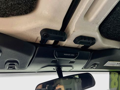 Used 2018 Jeep Wrangler Unlimited Sport S AWD/4WD image 21