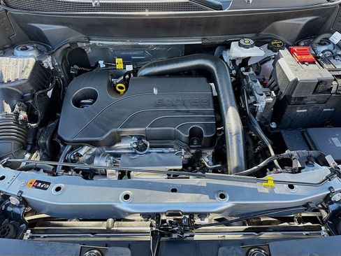 Used 2025 Chevrolet Equinox LT w/ Convenience Package II image 28