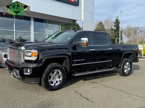 Used 2016 GMC Sierra 3500 Denali image 1