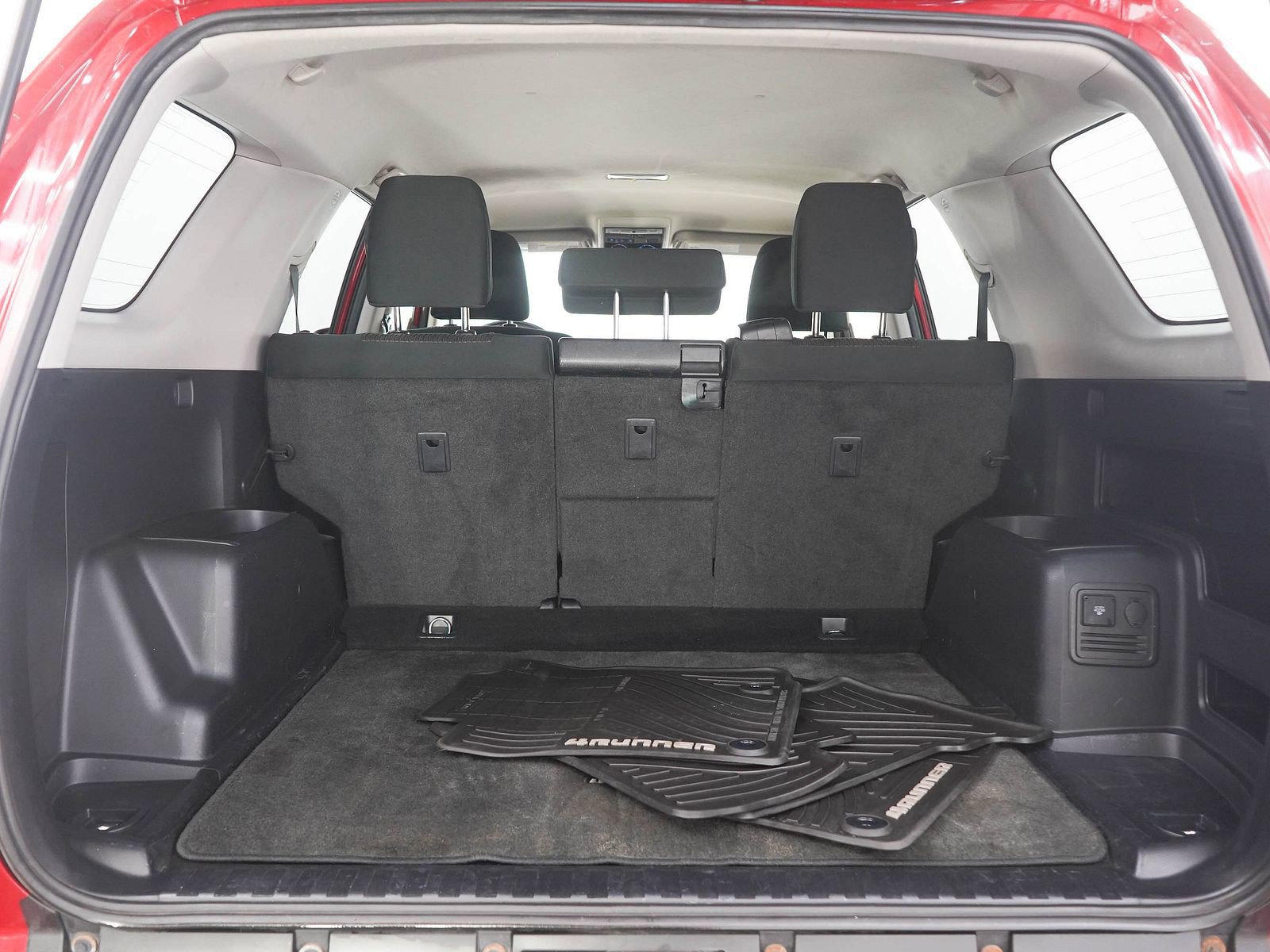 Used 2014 Toyota 4Runner Trail AWD/4WD image 9