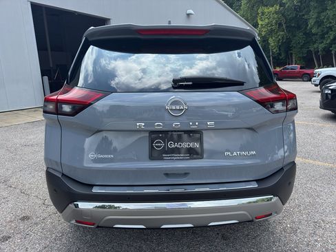 Certified 2023 Nissan Rogue Platinum w/ Platinum Premium Package image 4