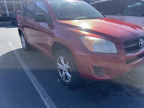 Used 2011 Toyota RAV4 2WD w/ Upgrade Value Pkg image 8