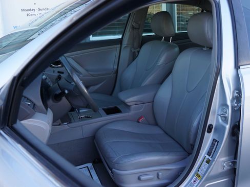 Used 2007 Toyota Camry Hybrid image 35