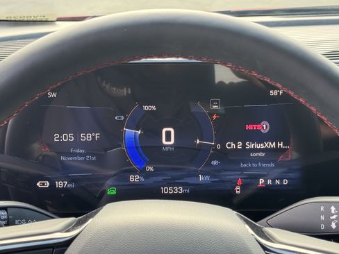 Used 2025 Chevrolet Equinox EV RS image 21