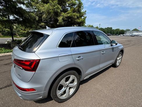 Used 2022 Audi Q5 2.0T Premium Plus w/ Premium Plus Package AWD/4WD image 4