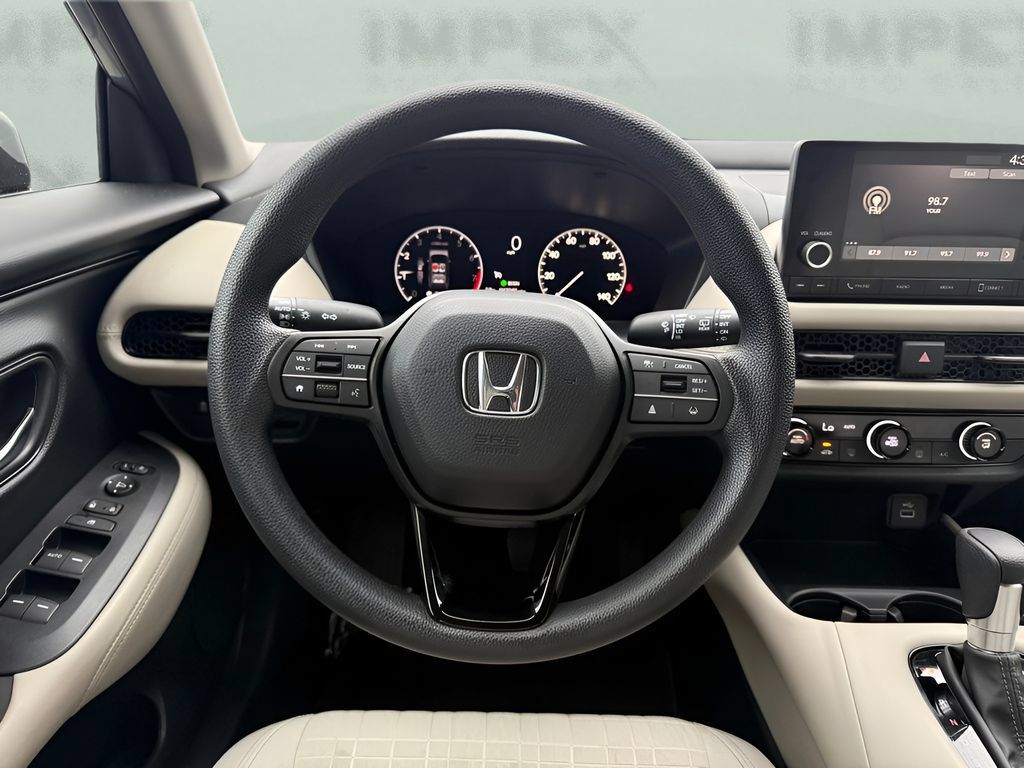 Used 2025 Honda HR-V LX image 26