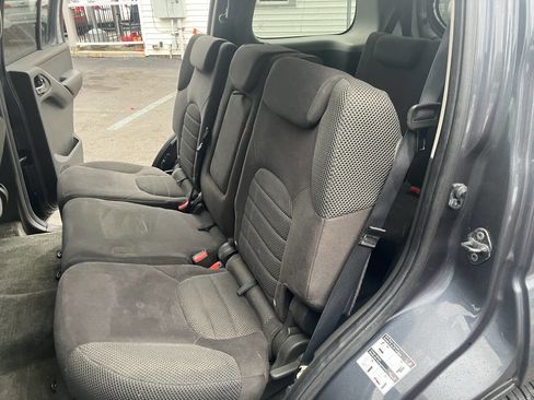 Used 2011 Nissan Pathfinder SV AWD/4WD image 29