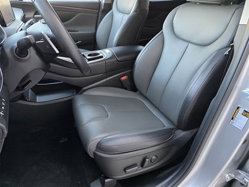 Used 2023 Hyundai Santa Fe SEL w/ Premium Package image 21