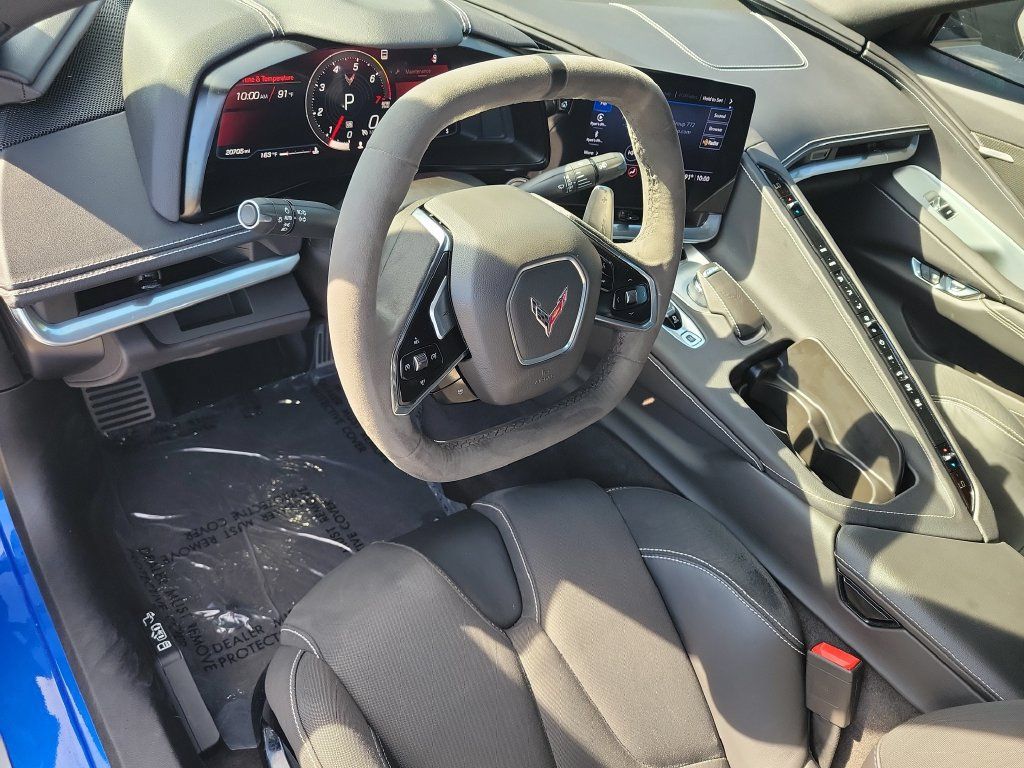 Used 2023 Chevrolet Corvette Stingray Coupe w/ Z51 Performance Package RWD image 7