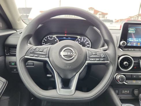 Used 2024 Nissan Sentra SV image 19