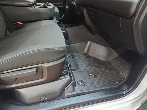 Used 2020 RAM 3500 Tradesman image 14