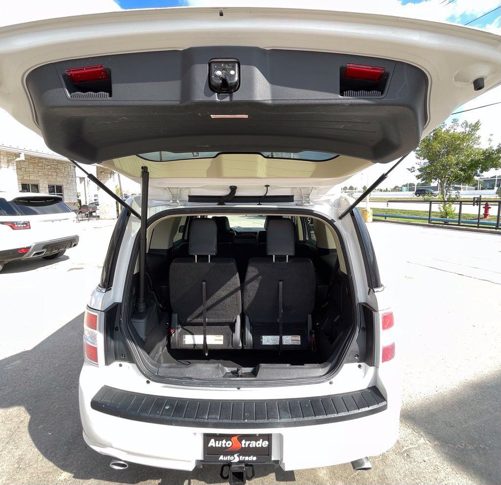 Used 2014 Ford Flex Limited w/ Class III Trailer Tow Package AWD/4WD image 23