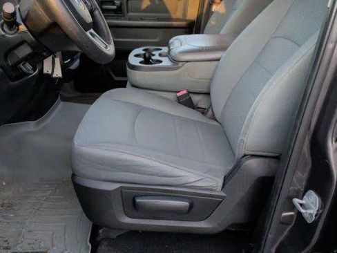 Used 2016 RAM 1500 Express image 10