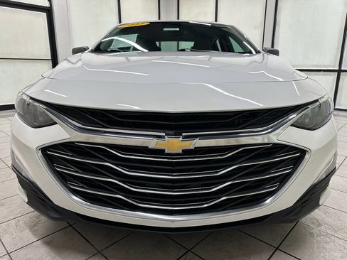 Used 2023 Chevrolet Malibu LS FWD image 12