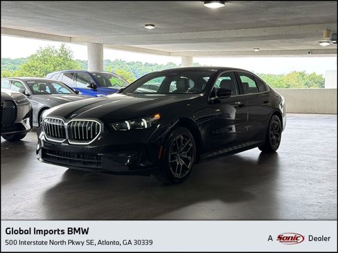 Certified 2024 BMW i5 eDrive40i w/ Premium Package RWD image 1