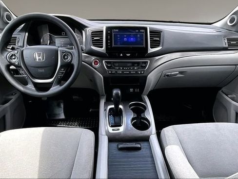 Used 2016 Honda Pilot EX image 7