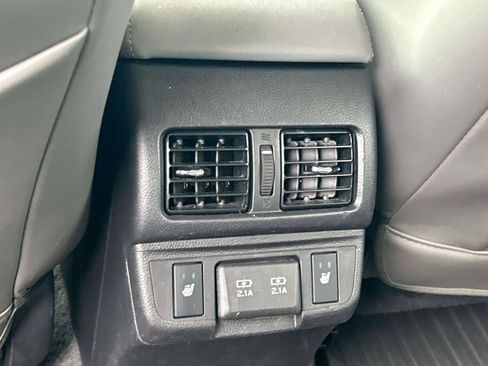 Used 2019 Subaru Outback 2.5i Limited image 18