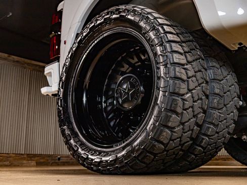 Used 2026 Ford F450 Platinum image 16