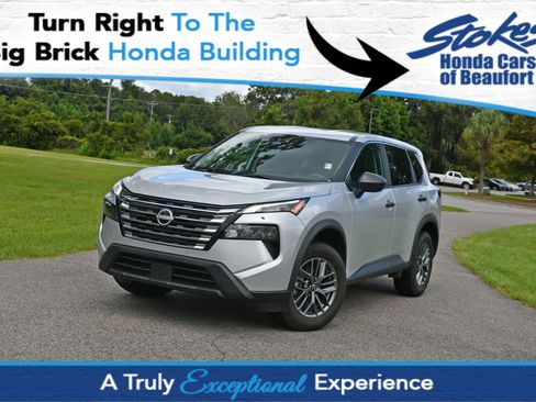 Used 2024 Nissan Rogue S FWD image 1