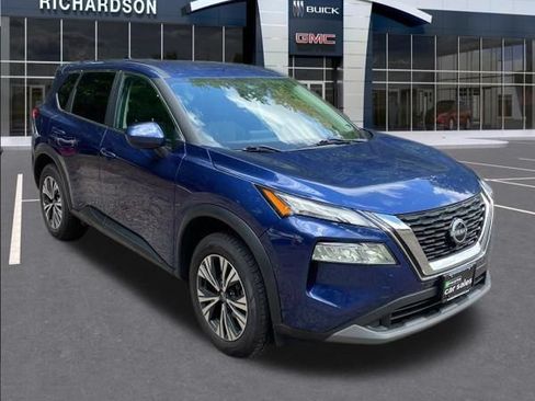 Used 2023 Nissan Rogue SV AWD/4WD image 5
