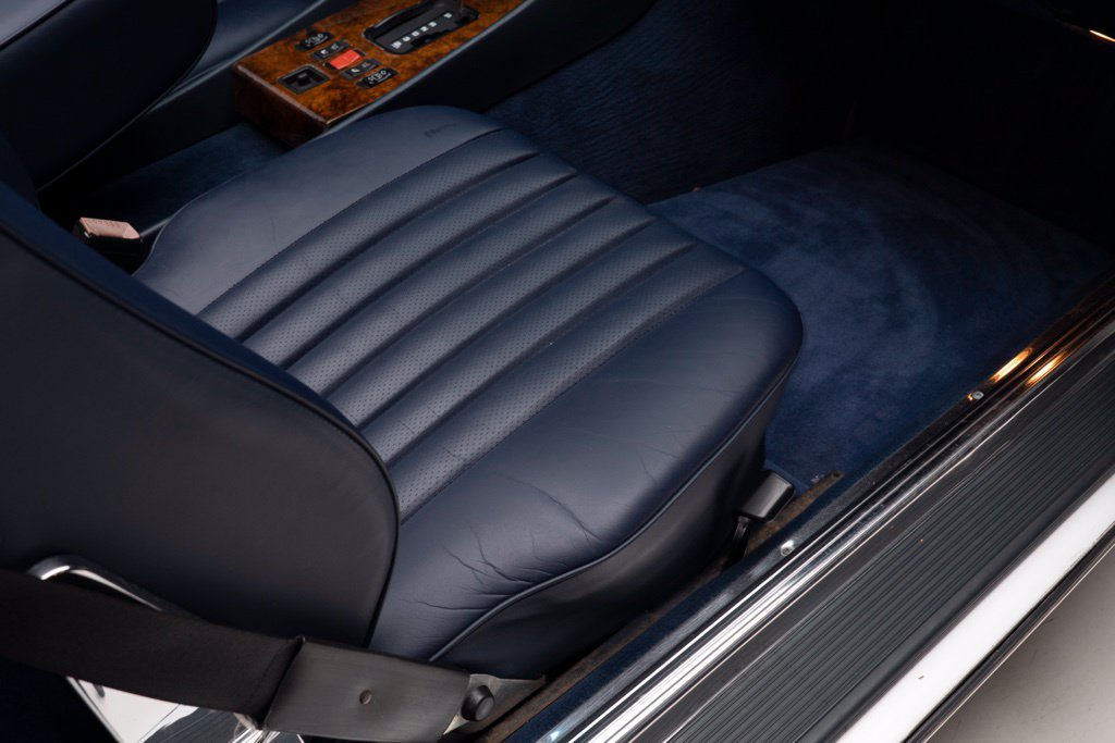 Used 1988 Mercedes-Benz 560 SL image 41
