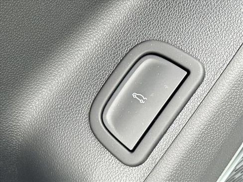 New 2026 GMC Acadia Elevation w/ Black Edition FWD image 26