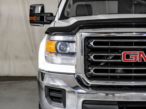 Used 2015 GMC Sierra 2500 4x4 Crew Cab w/ Sierra Convenience Package image 36