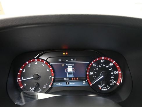 Used 2024 Nissan Frontier PRO-4X w/ Off-Road Protection Package image 19