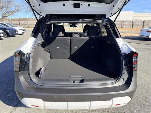 New 2026 Nissan Kicks SV image 12