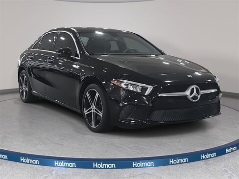 Used 2020 Mercedes-Benz A 220 4MATIC image 4