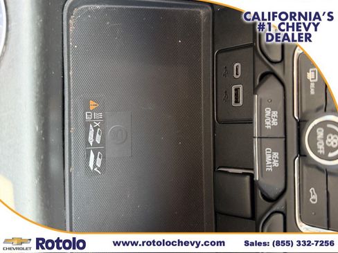 Used 2022 Chevrolet Tahoe RST w/ Luxury Package AWD/4WD image 22