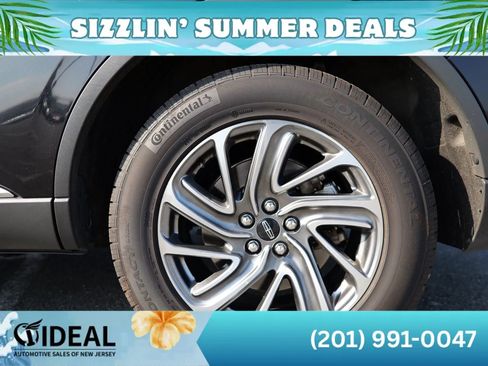 Used 2023 Lincoln Aviator AWD image 15
