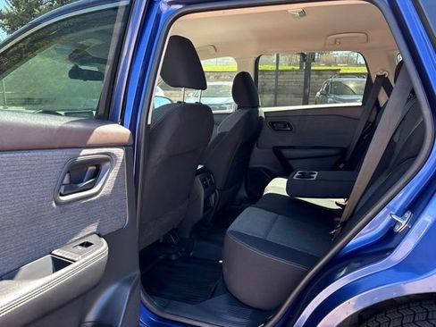 Used 2021 Nissan Rogue S AWD/4WD image 17
