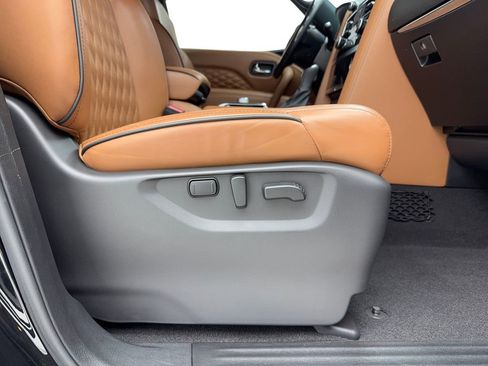 Used 2022 INFINITI QX80 Sensory w/ Cargo Package image 51