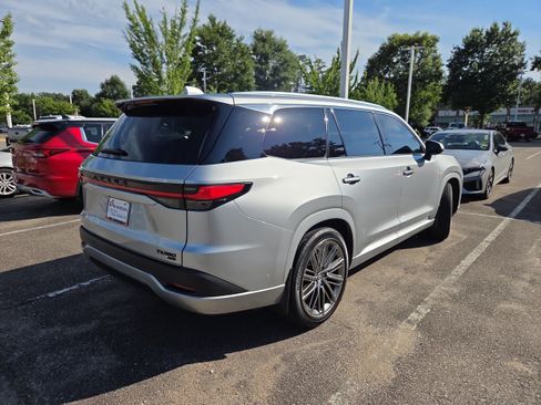 Used 2025 Lexus TX 350 AWD w/ Technology Package image 3