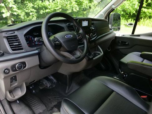 Used 2024 Ford Transit 250 148 High Roof Extended AWD w/ Load Area Protection Package image 18